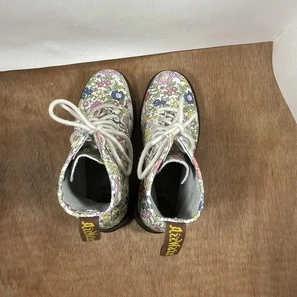 Dr Martens Liberty London White Retro Leather Floral Boots 10072 Women Size 6